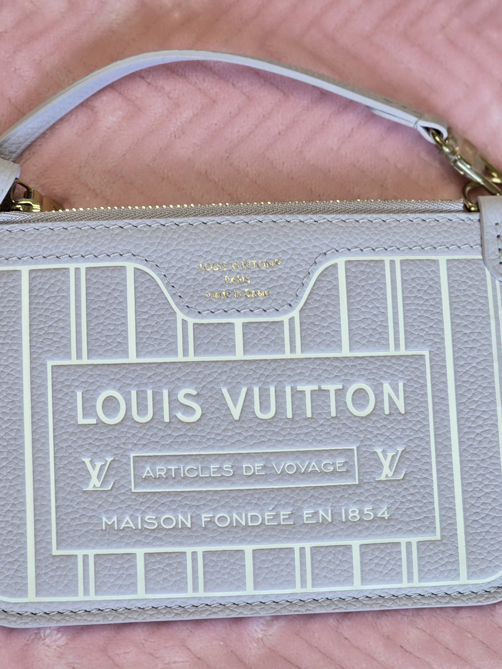 Louis Vuitton Pale Pink Leather Logo Wristlet with Cream Trim - Picture 1 of 10